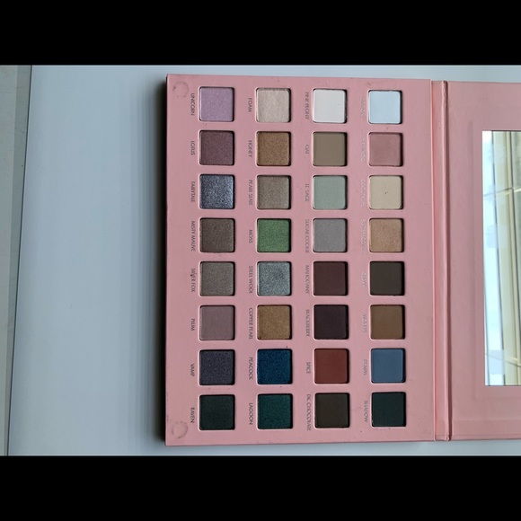 Lorac mega pro 4 - Picture 2 of 2